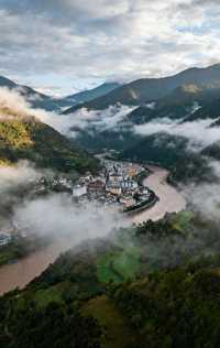 絕美金沙江梯田漫步