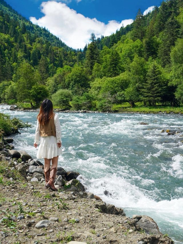 當我在雨季的窗口期來到川西秘境… 當我在雨季的窗口期來到川西秘境…