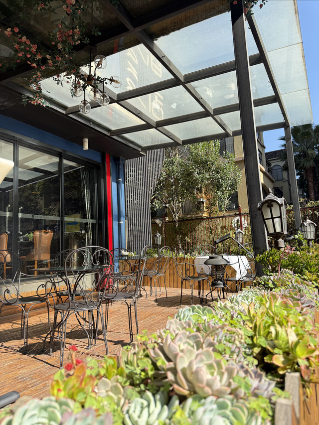 昆明滇池附近藝術感爆棚的酒店