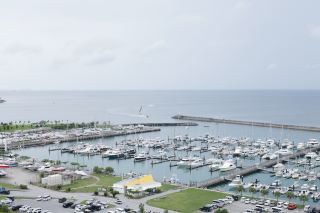 ที่พักที่ห้ามพลาดในโอกินาวา! โรงแรมคุณภาพสูงแห่งนี้สะดวกสบายมากจนคุณจะรู้สึกดีเยี่ยมเพียงแค่ได้นอนลง