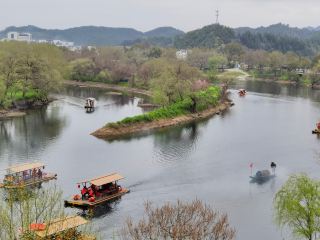 安徽で古きを訪ね花を楽しむ―月亮湾