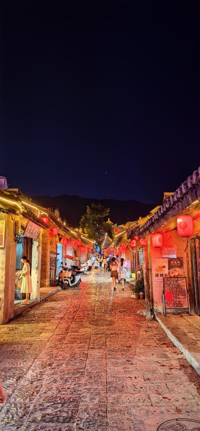 夜遊會澤古城,體驗一般,不必專程前來。