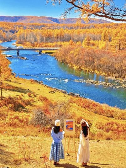 The grassland wetlands offer stunning autumn views | Trip.com Linxi