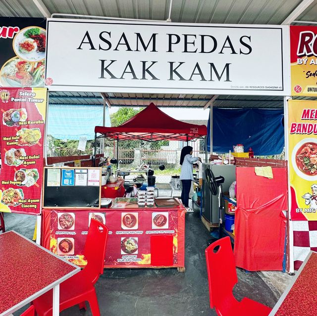 Mini food centre with affordable meals!