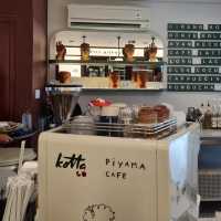 Piyama Cafe