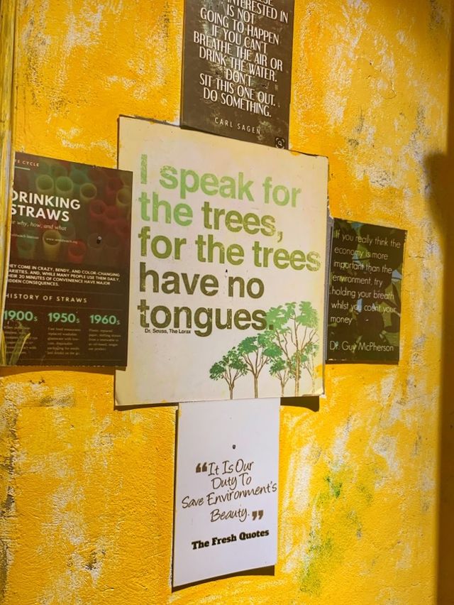 A Beautiful Cafe in Hanoi🇻🇳