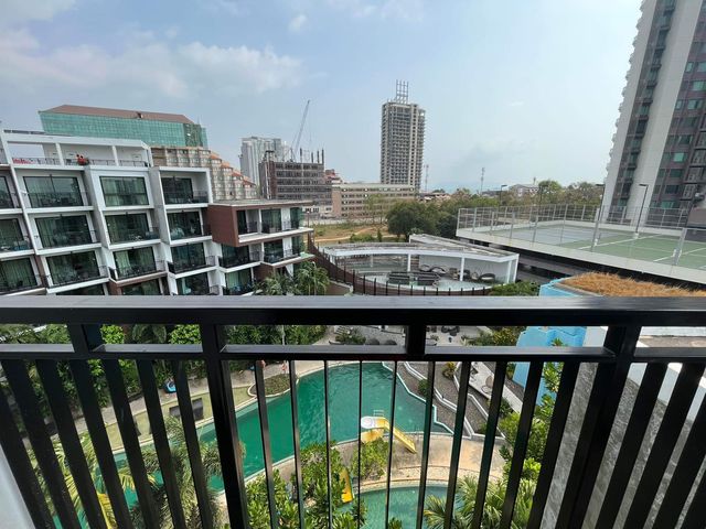 Centra Maris Resort Jomtien - Pet Friendly Hotel 