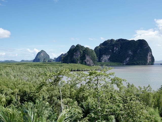 อ่าวลึกโอเชี่ยนวิว มุมลับ วิวปัง