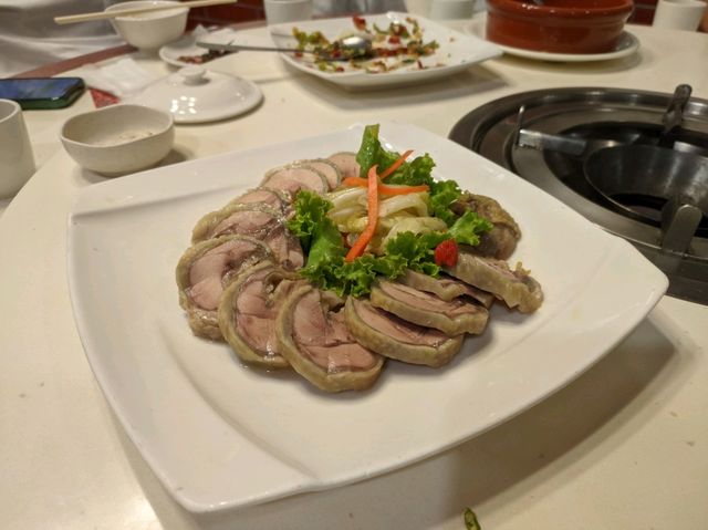 台北米其林推薦雞家莊！必吃布丁和三味雞