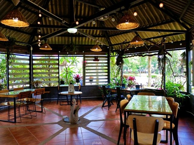 Oasis Handmade Cafe พังงา
