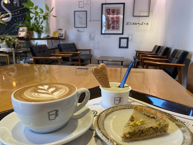 名古屋・錦。モーニングもランチもスイーツもゆっくりいただけます『THE CUPS FUSHIMI』