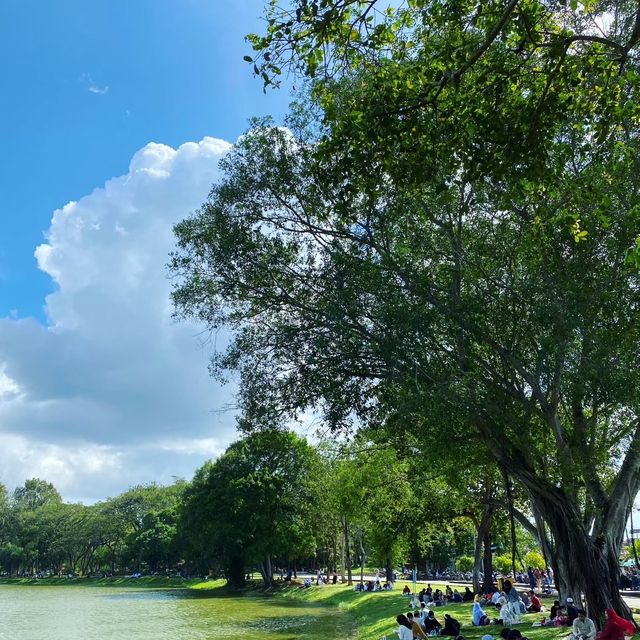 สวนขวัญเมือง (Suan Khwan Muang)