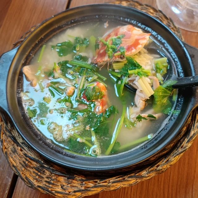 大澳親民價的潮州砂鍋蟹粥