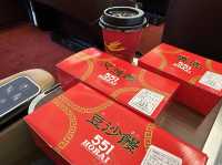 大阪・名古屋。近鉄『ひのとり』プレミアムシートの旅。