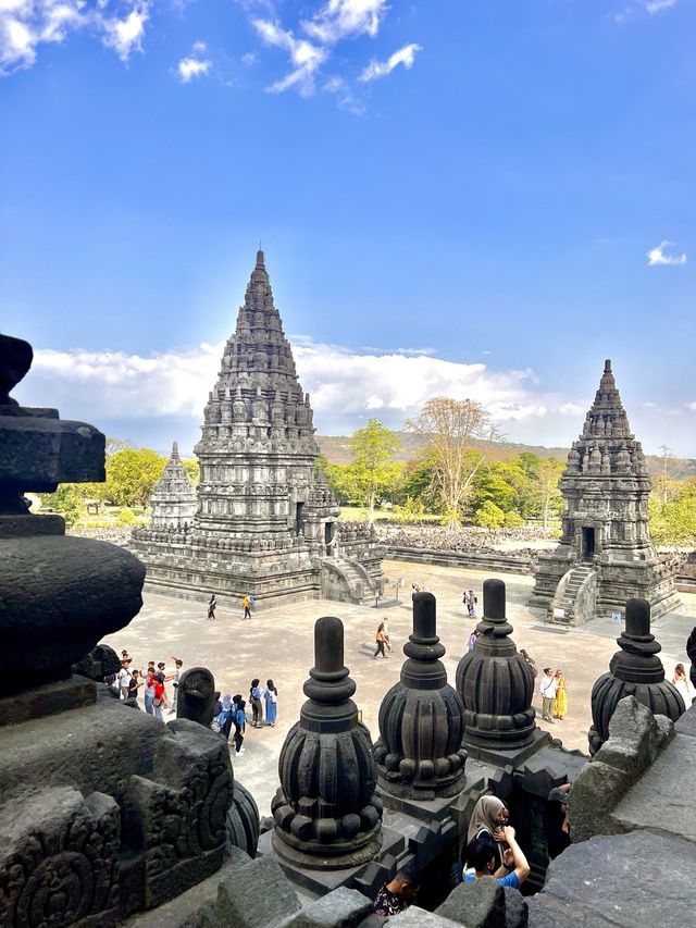 The Most Beautiful Hindu Temple In INA🛕🇮🇩