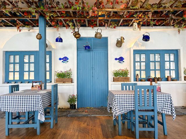 A visit to Greek in Bangkok 💙🤍💙🤍