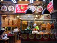 【タイ・バンコク】日本人好みな味の老舗バミー店🍜