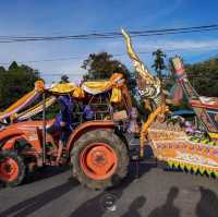 ประเพณีชักพระของชาว อ. คุระบุรี จ. พังงา