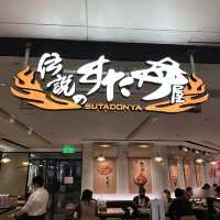 為食軍團進軍伝説丼飯🤣
