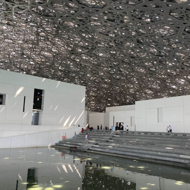 Iconic Louvre Abu Dhabi