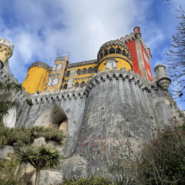 Must Visit Lisbon 🇵🇹 Pena Palace