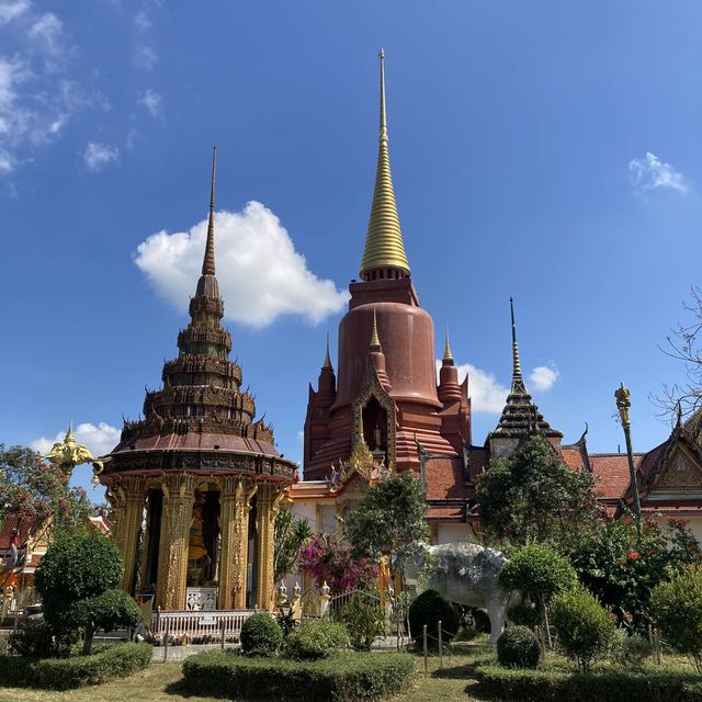 Wat Chang Hai Ray Buranaram