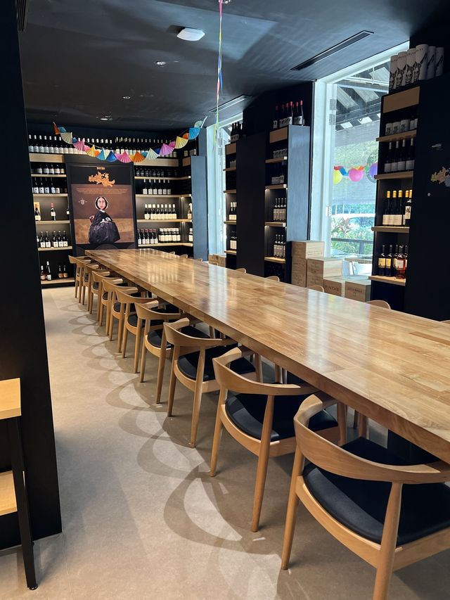 【🦁 新加坡葡菜】震撼酒樽牆 打卡一流！