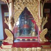 พระมหาธาตุแก่นนคร วัดหนองแวง