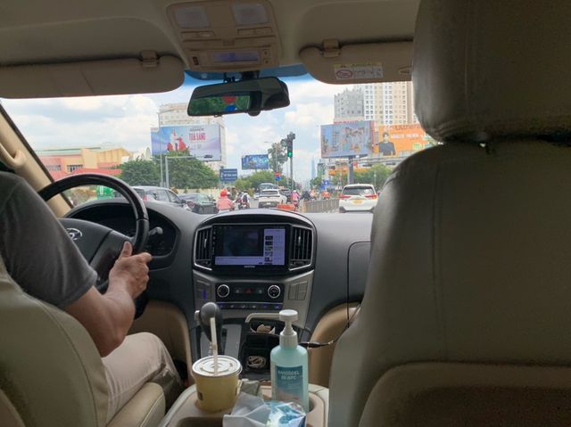 ベトナム　ベトナム観光　タンソンニャット国際空港から空港送迎タクシーサービスが超絶便利！
