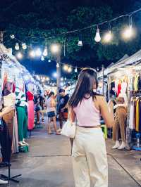 เดินเล่นตลาดกลางคืน ตลาดชิลล์วา ภูเก็ต