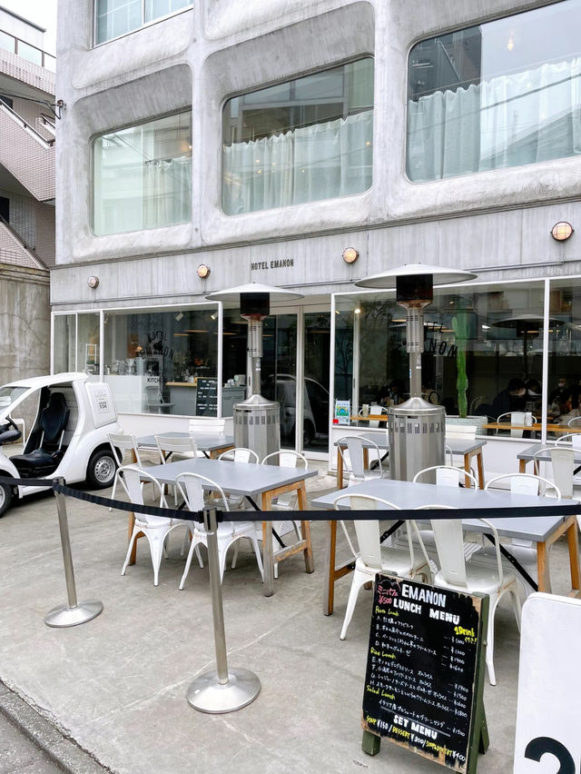 【渋谷】泊まれないホテル！？話題のカフェ｢HOTEL EMANON｣は海外風でおしゃれ☕️