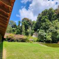 Café ín e Woods-Píneyard at Bentong Genting