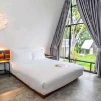 Baan Ploy Sea 