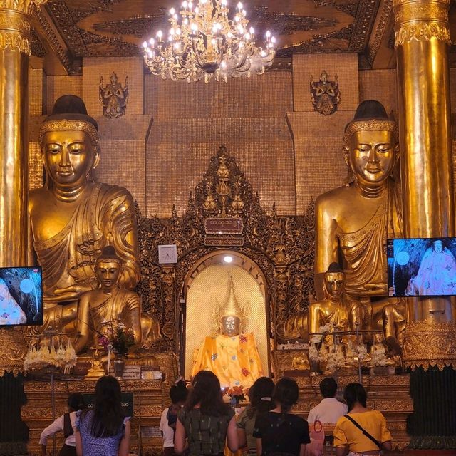 เจดีย์ชเวดากอง สถานที่ศักดิ์สิทธิ์ ที่ควรมาเยือน