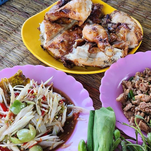 ไก่ย่างมอดินแดง