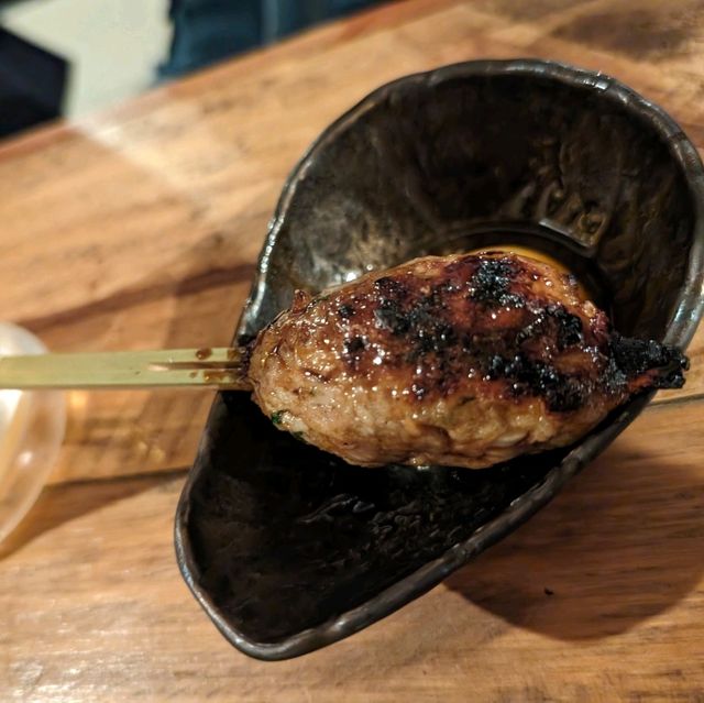 京丘炭火焼鳥専門店 Very Chill Yakitori（居酒屋）