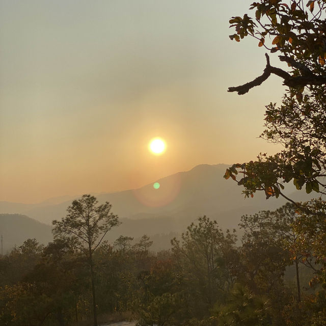 Sunset Splendor: An Unforgettable Evening at Pai Canyon