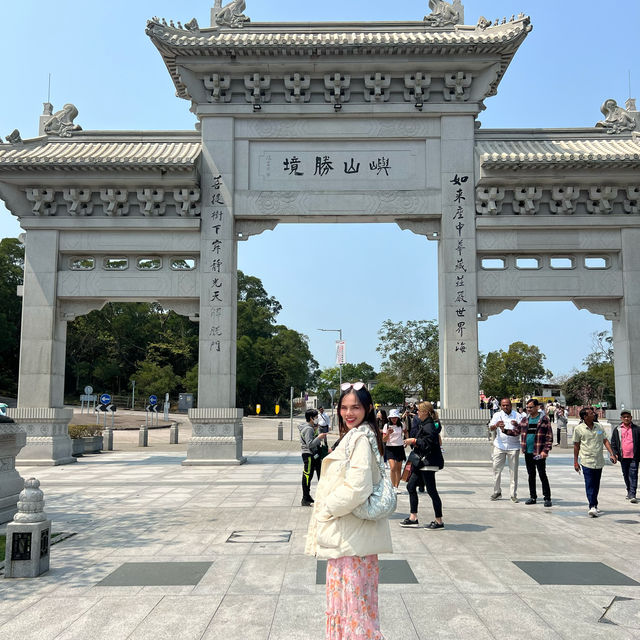 Tian Tan Buddha