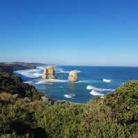 "Exploring Melbourne's Marvels: A Journey to the 12 Apostles"