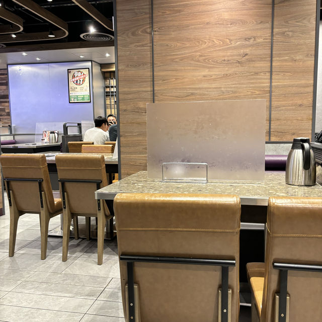 中環飯堂之鐵板乾炒牛河