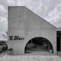 🍯In My Element Cafe คาเฟ่สไตล์ Brutalist