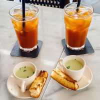 The Cafe & Bar