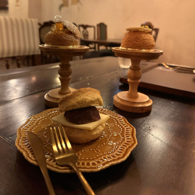 【京都】レトロカフェの絶品シュークリーム