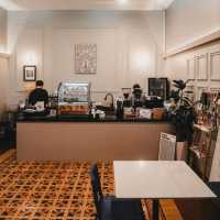MAISON DE LAUQY | A COOL HANGOUT SPOT IN BANDUNG