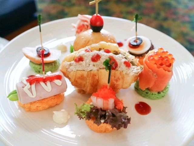 Afternoon Tea @ Montien Riverside Hotel Bangkok