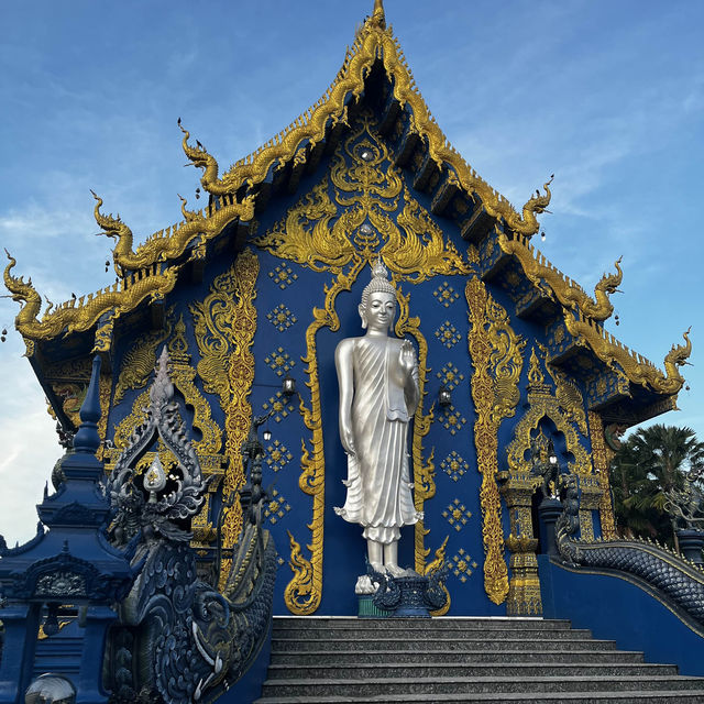วัดสีน้ำเงิน วัดร่องเสือเต้น จ.เชียงราย