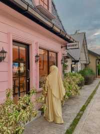 Cafe Hunting | Cute Dessert House by Qidot 🧁