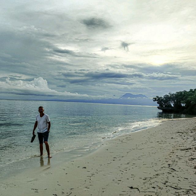 White sand beach in Siquijor!