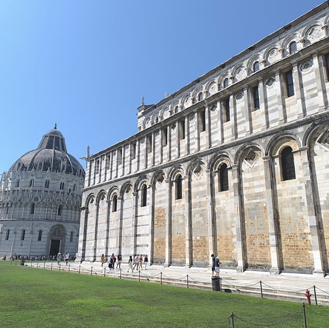 Capture the Quirky Charm of the Leaning Tower of Pisa: A Timeless Architectural Wonder!