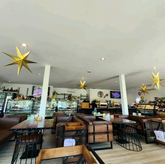 ป้าบุญ คาเฟ่ชลบุรี